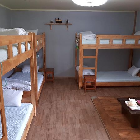 ג'גו Joseph Tree Guest House מראה חיצוני תמונה